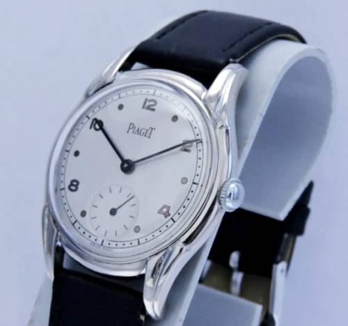 Superb & Rare Vintage 1945 Piaget Men's Hand-Winding Wristwatch -  Mint Condition / Investment Piece