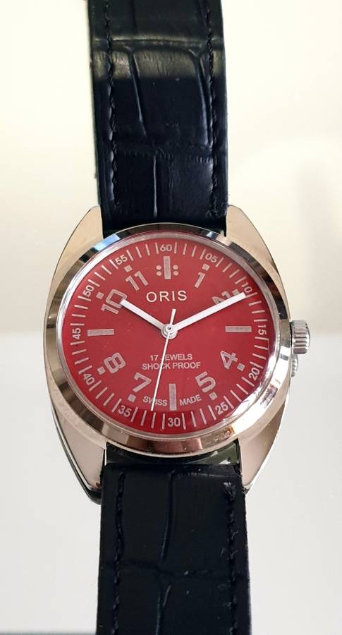 Stunning Vintage 1970's Oris Men's Manuel Wind Wristwatch -  in Mint Condition !