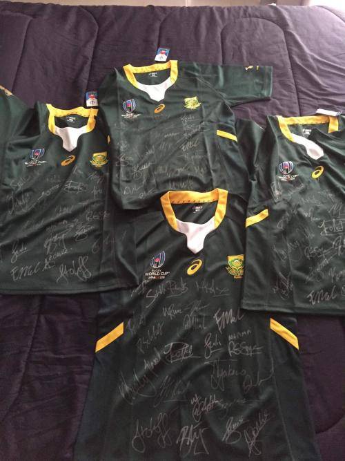 SPRINGBOKS 2019 RWC AUTOGRAPHED JERSEY!