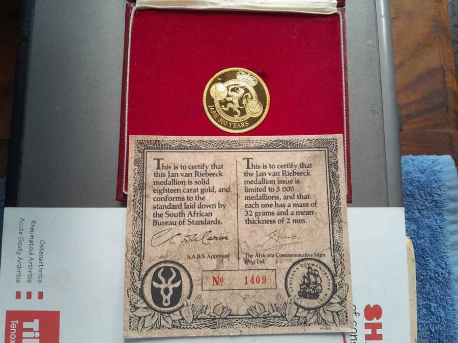 JAN VAN RIEBEECK COMMEMORATIVE MEDALLION