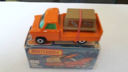 VINTAGE MATCHBOX SUPERFAST #66 FORD TRANSIT1977 ENGLAND BASE MIB