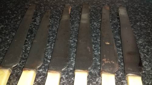 Joseph Rodgers and Sons BOX -SHEFFIELD-Cutlery-6 x Knives-Collectable-Vintage