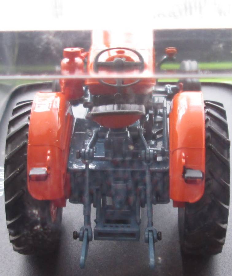 Hachette Partworks-Scale Model-Tractor-Fiat 80R-1961