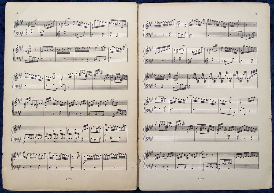Book-Phillip Emanual Bach/Sonaten Fur Klavier