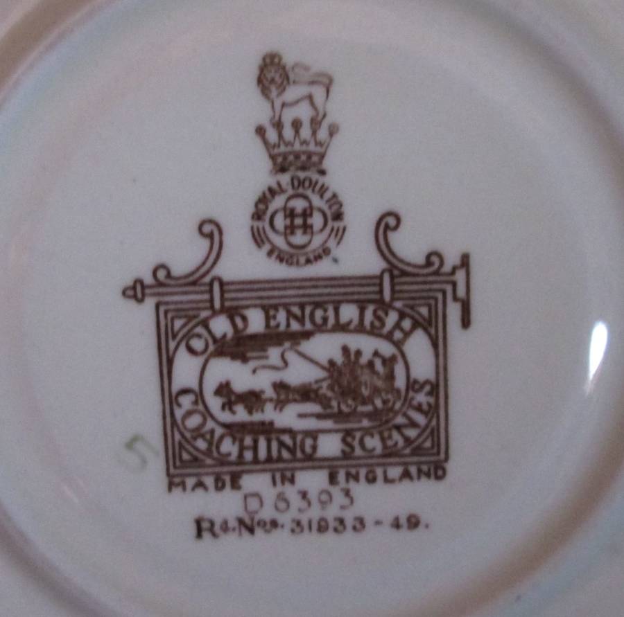 Collectable-Royal Doulton-Saucer-Old English Coaching Scenes-D6393