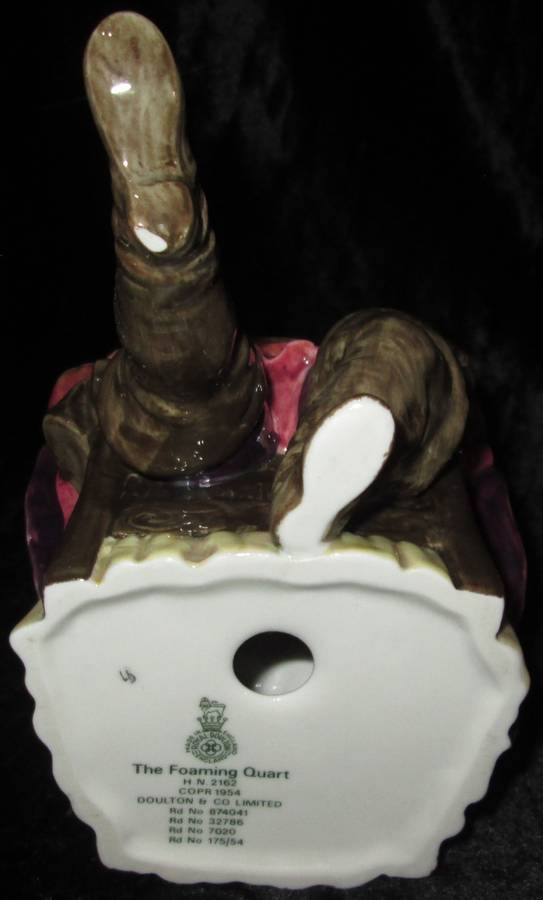 Collectable Home Decor-Royal Doulton Figurine-The Foaming Quart-H. N. 2162-COPR 1954