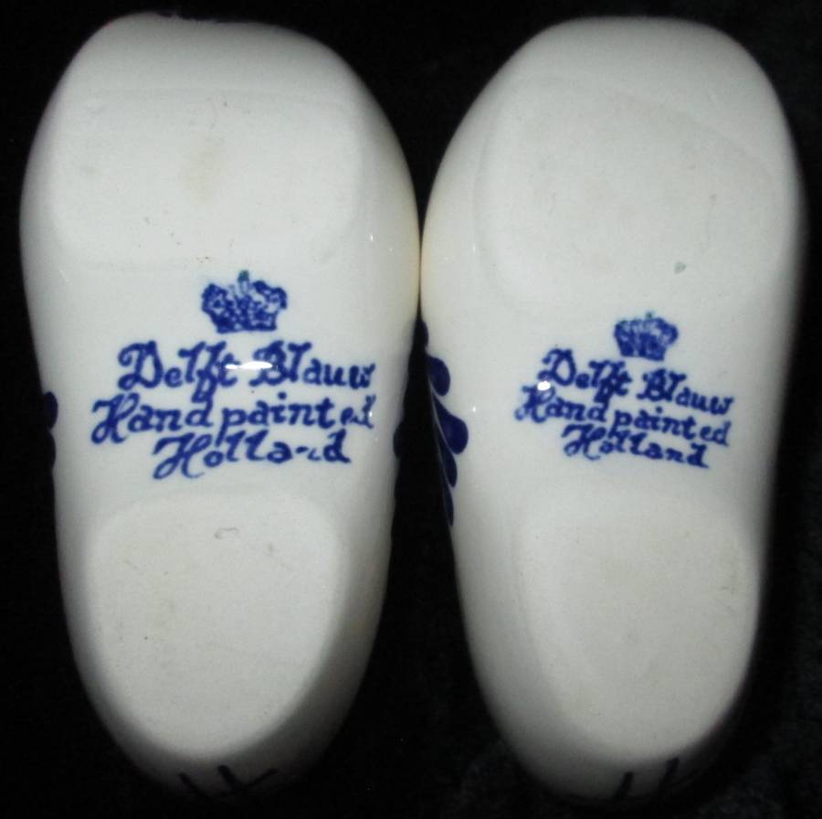Decor-Display Ornaments-DELFT BLAUW Hand Painted Holland Shoes