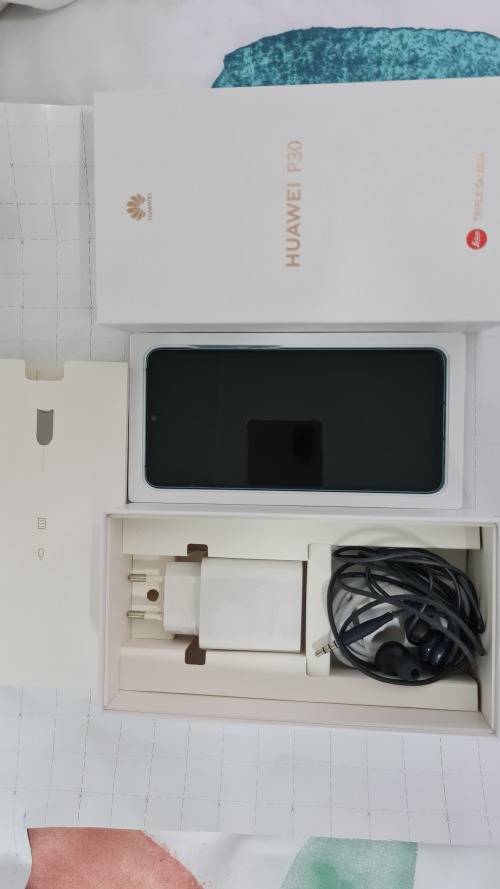 Huawei P30