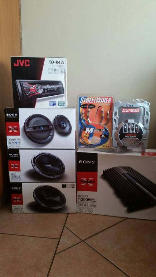 Sony Xplod car sound package
