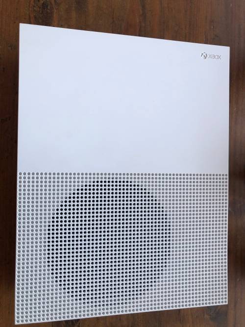 XBOX One S 1TB with Games