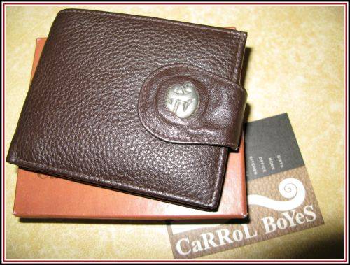 Man's wallet. Genuine leather. Carrol Boyes in original box.