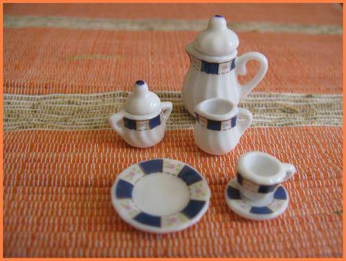 Miniature porcelain tea set of 15 pieces. Doll house collection - NOT for children.