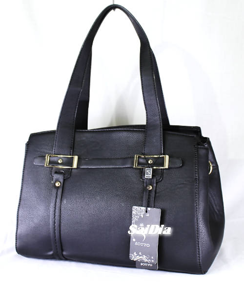 Classic Tote in Beautiful Black