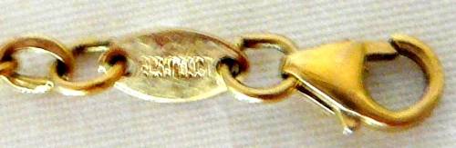 9 ct Gold Plated Silver Charm Bracelet with 5 Charms.