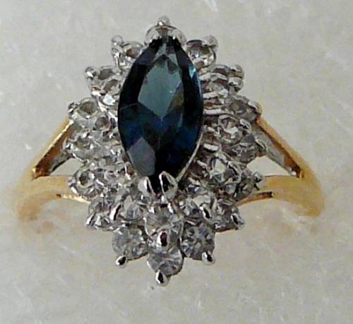 A Beautiful Sapphire Coloured Diamante Ring