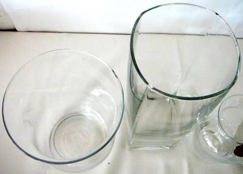A Selection of 4 Glass Vases
