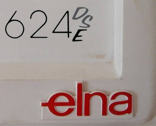 A 4 Thread  Elna Overlocker Model 624DSE - Not Working