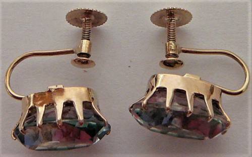 A Beautiful Pair of Antique Rhinestone Earrings set in 9 ct Gold