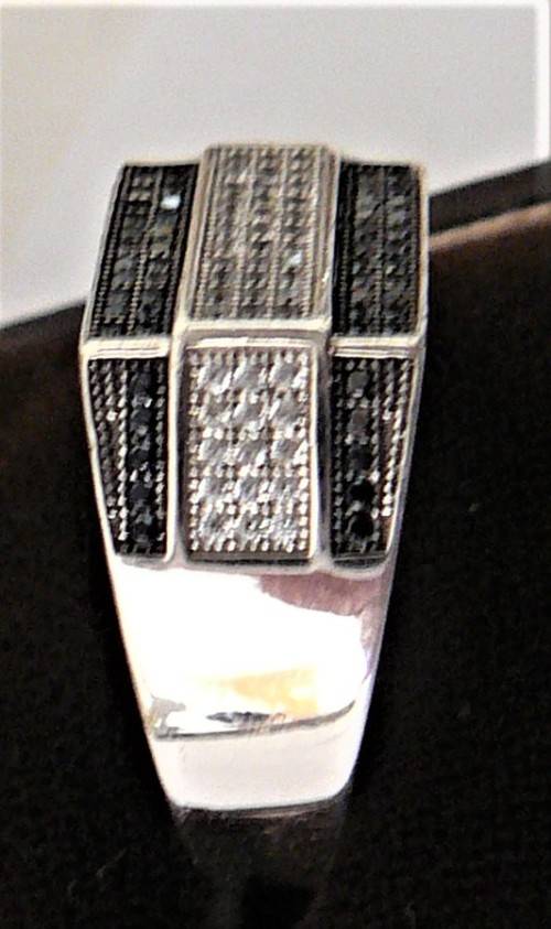 A Gorgeous Sterling Silver Ring set with Black & White CZ's