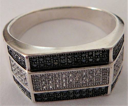 A Gorgeous Sterling Silver Ring set with Black & White CZ's