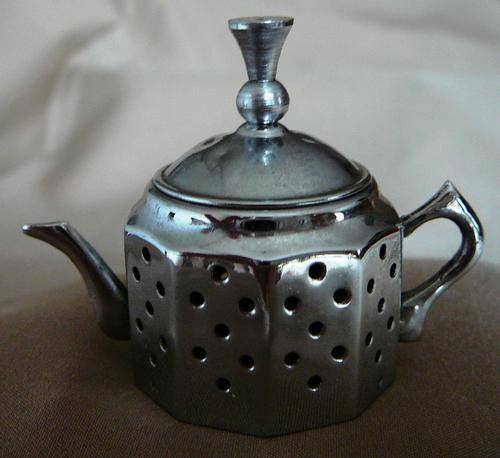 Tea Pot Tea Strainer with Chain