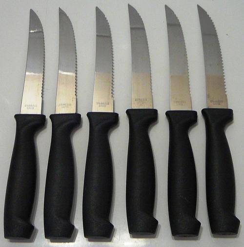 6 Steak Knives