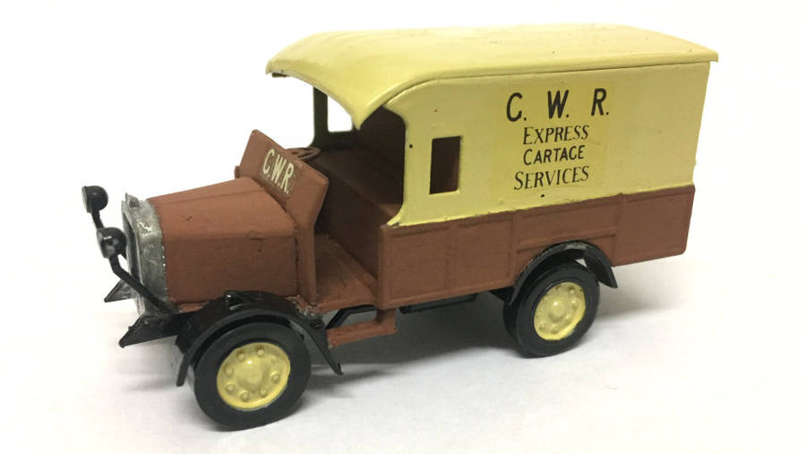 OO Gauge GWR Delivery Van (Prebuilt Plastic Kit)
