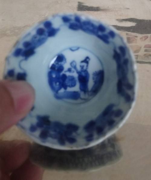 Pair Chinese tea bowls c1800