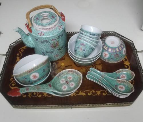 Simply stunning Chinese turquoise tea and dinner set