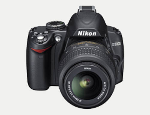 Nikon D3000 bundle (Incl 2 lenses and a camera bag).