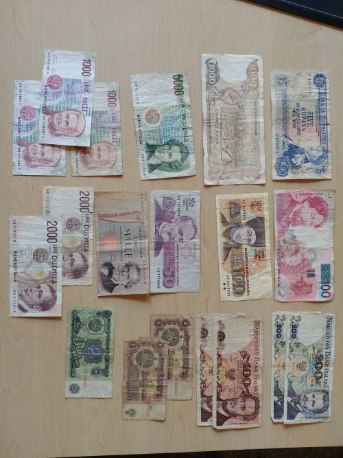 Various Circulated Bank Notes from World War 2 and later.