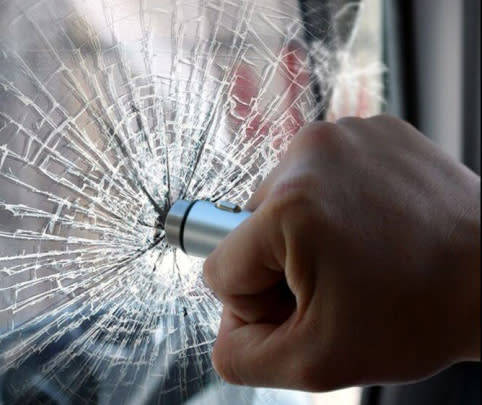 Buy 1 get 2 Free Digitway Dual-port USB Car Charger With Safety Hammer.