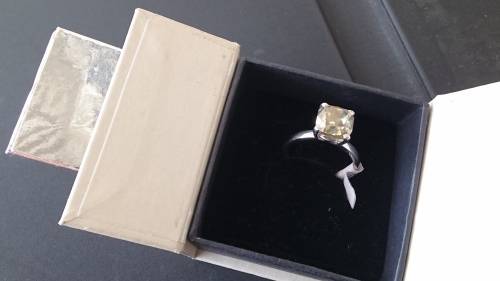 Diamond ring