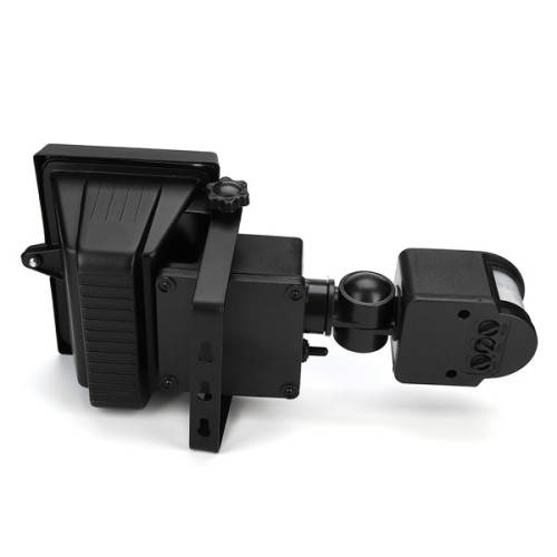 60 LED SOLAR SECURITY LIGHT WITH MOTION SENSOR...VALUE FOR MONEY