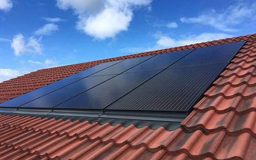 200W  MONOCRYSTALLINE SOLAR PANEL-GET OFF THE GRID-RENEWABLE ENERGY SUPPLY...LTD STOCK !!