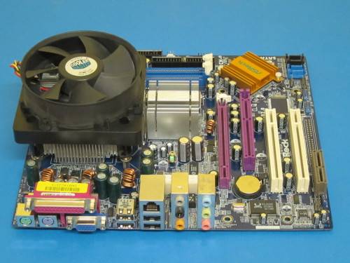 ASRock   775 Dual-915GL  Motherboard