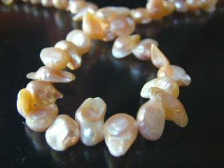 Natural Baroque winged freshwater pearls 9-11mm