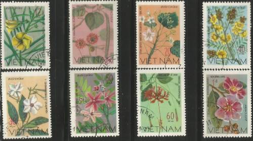 VIETNAM 1977 Sc#884-91 COMPLETE VFU SET OF FLOWERS 0041
