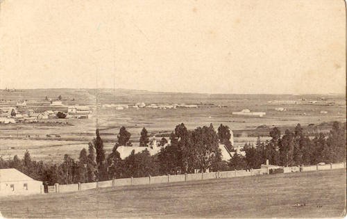 BLACK & WHITE PICTURE POSTCARD OF LANDSCAPE POSTALLLY USED - CANCELLED JOHANNESBURG TRANSVAAL