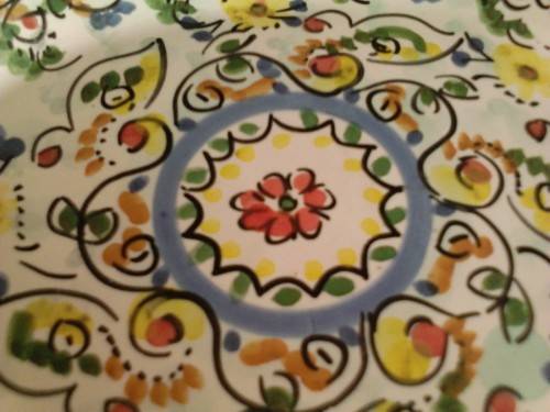 STUNNING, FULLY HAND PAINTED CRUZ PORCELAIN WALL PLATE- GOOD CONDITION , SEE BELOW.