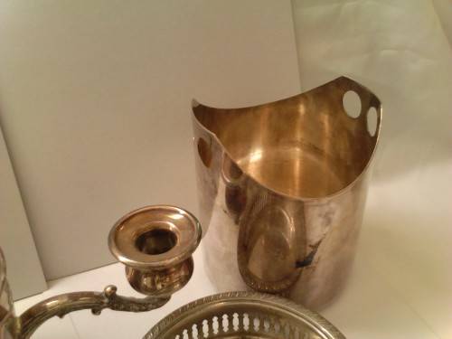 LOT OF VINTAGE SILVER PLATED ITEMS (FOR ONE BID), SOLD AS PER SCANS, SEE BELOW.
