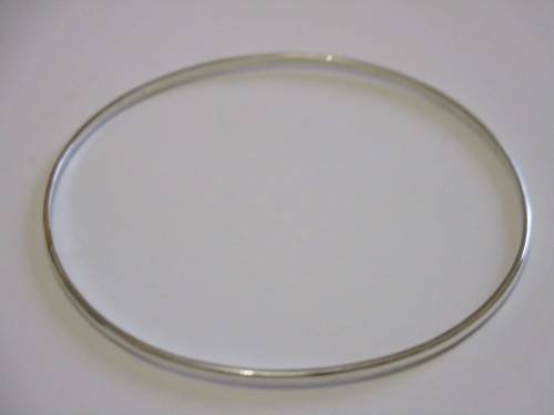 NEW 4mm STERLING SILVER HAND MADE D-SHAPE BANGLE, 68mm DIAMETER (MARKET PRICE R720 each)  SEE BELOW.