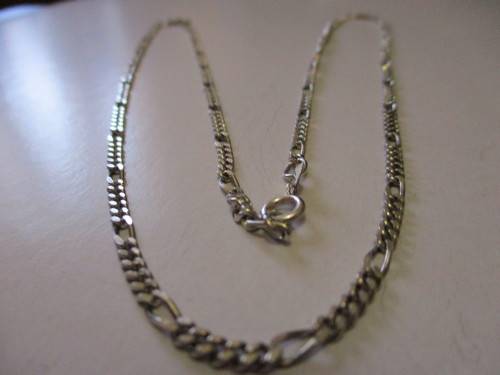 NICE LONG 61cm 925. SILVER CHAIN IN VERY GOOD CONDITION - WEIGH 10.2g, WIDTH 3mm, SEE BELOW.
