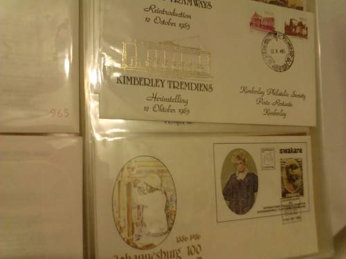 VERY CLEAN MIXED FIRST DAY COVERS IN FLIP FILE, SOME WITH MINISHEETS- SEE ALL SCANS.
