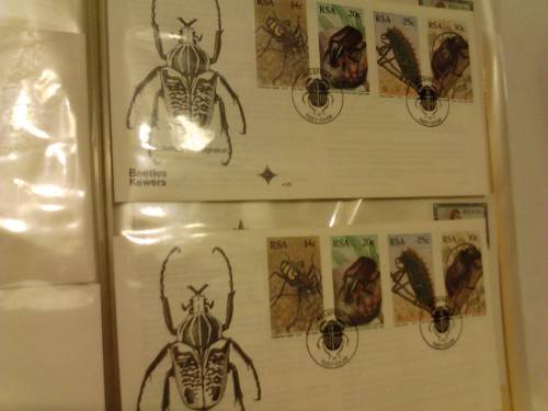 VERY CLEAN MIXED FIRST DAY COVERS IN FLIP FILE, SOME WITH MINISHEETS- SEE ALL SCANS.