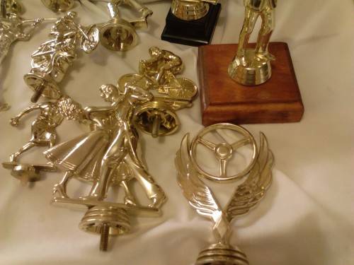 GOOD LOT OF DIFFERENT SPORT TROPHIES , GOOD QUALITY, UNUSED, GOOD CONDITION -READ BELOW.