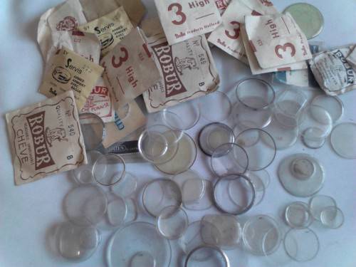 80 x MOSTLEY UNUSED WATCH GLASSES, VERY GOOD VALUE- READ BELOW.