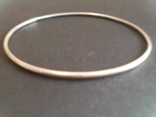 NEW 2.mm SOLID STERLING SILVER - ROUND WIRE BANGLES -65mm DIAMETER -10 BANGLES AVAILABLE -READ BELOW