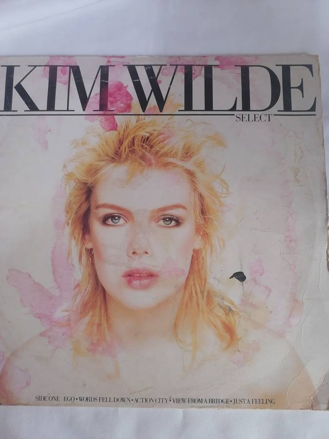 KIM WILDE (SELECT)- VINYL IN  GOOD CONDITION- SEE BELOW FOR INFO.