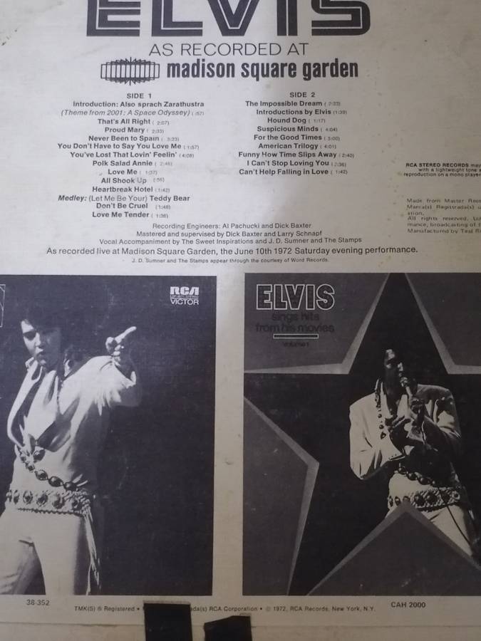 ELVIS (AS RECORDED AT MADISON SQUARE GARDEN) - VINYL IN GOOD CONDITION - SEE BELOW FOR INFO.